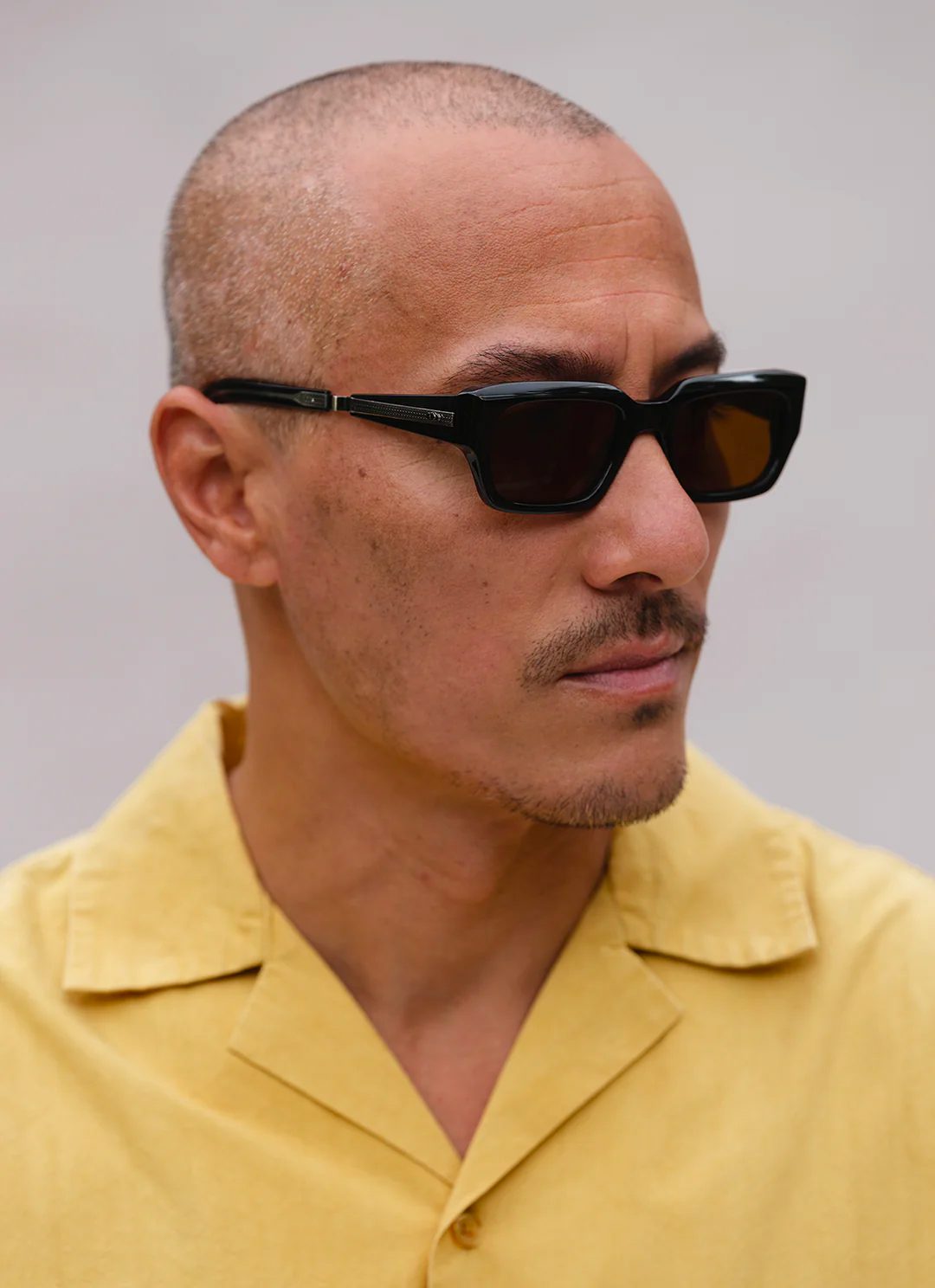 MAVERICK S - Mr. Leight