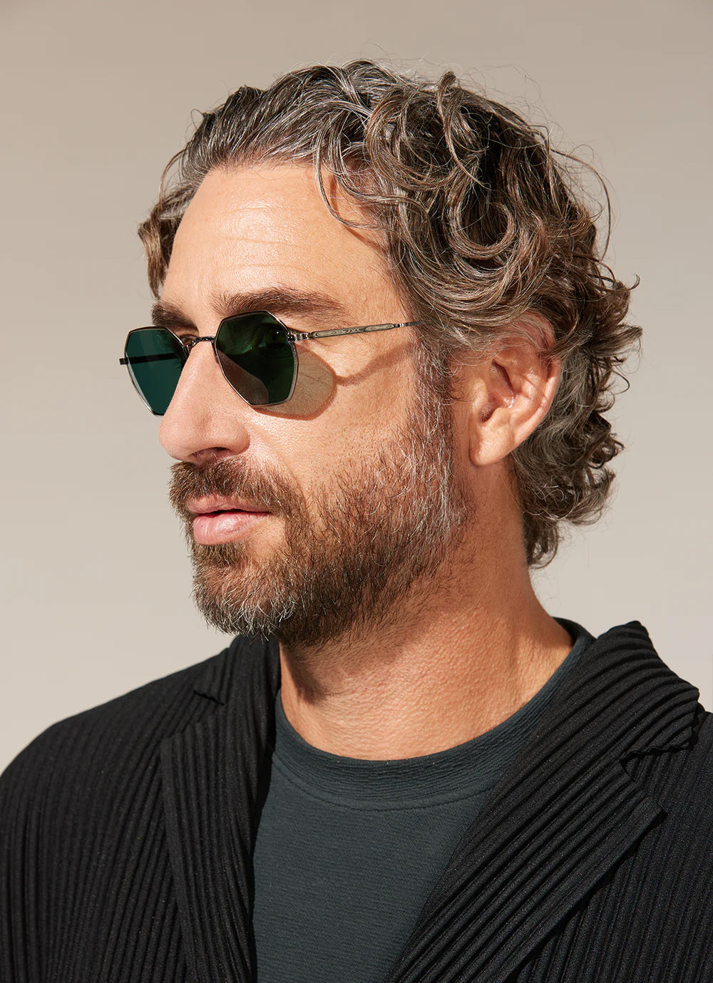 EDEN S - Mr. Leight